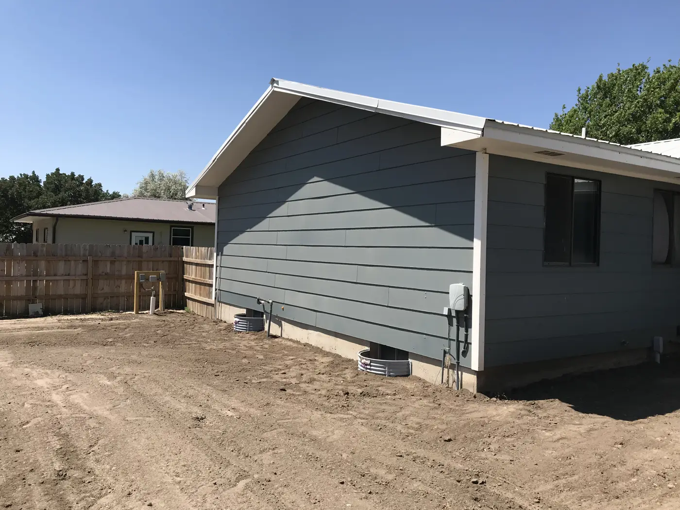 Side exterior before remodel