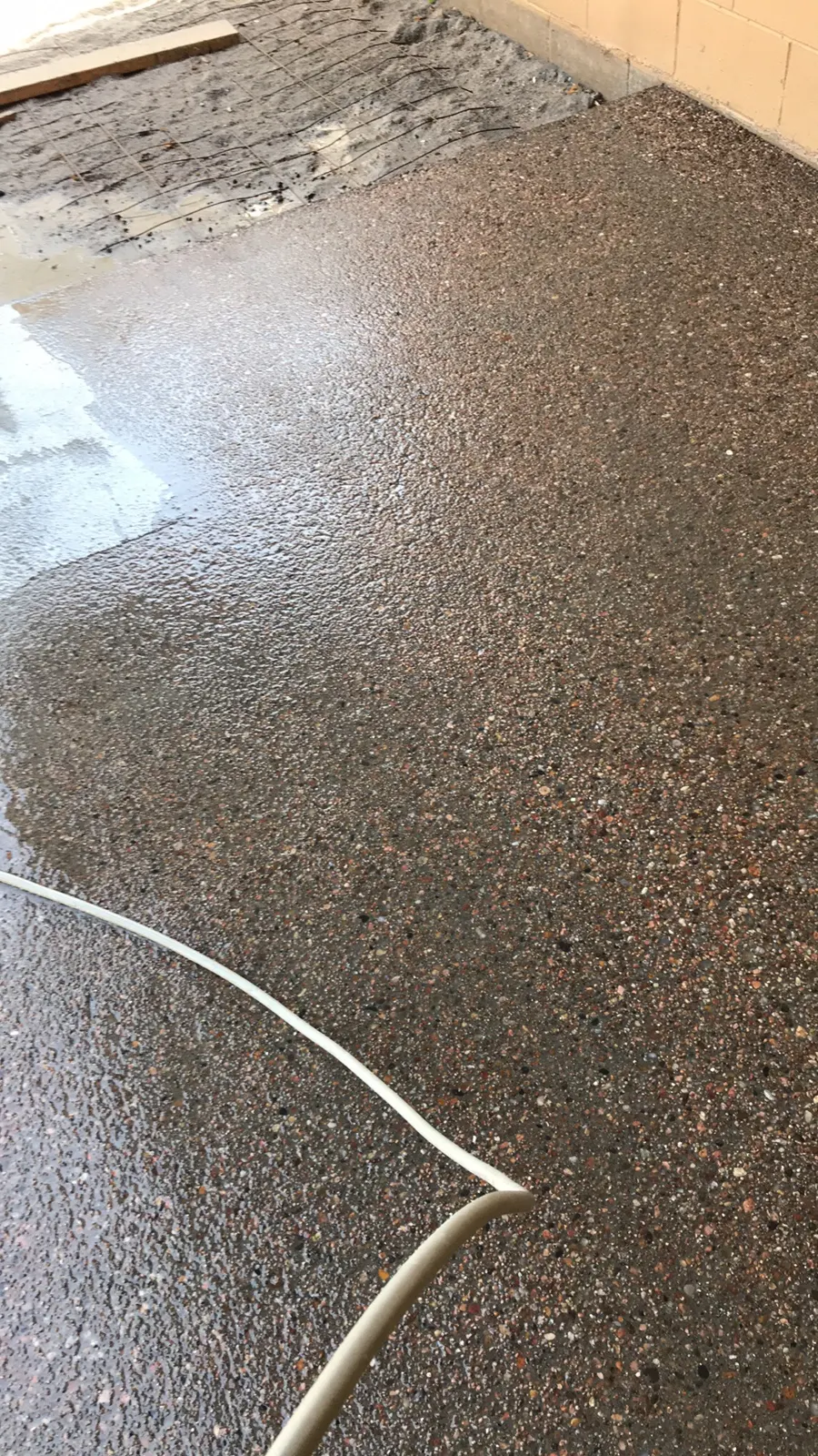Exposed aggregate finish