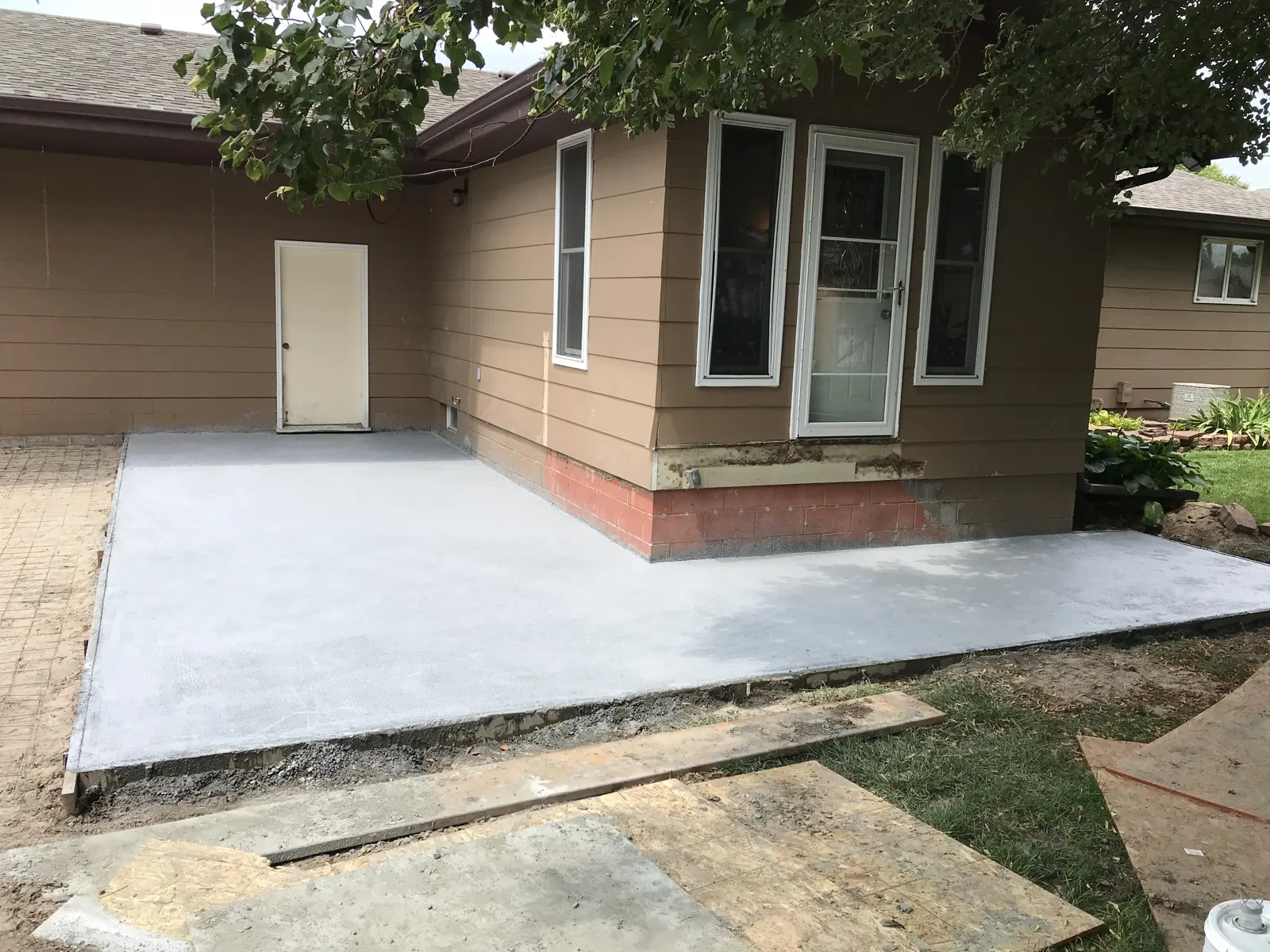 New concrete patio